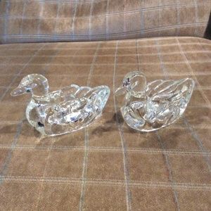 2 Pre-owned Small Clear Art Glass Duck Figurines